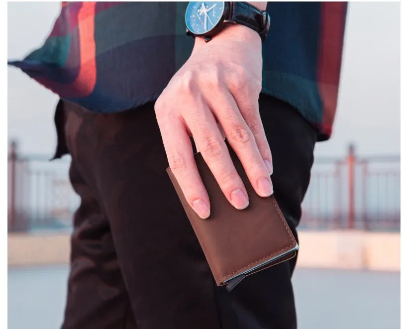 Axios Classic Leather Wallet
